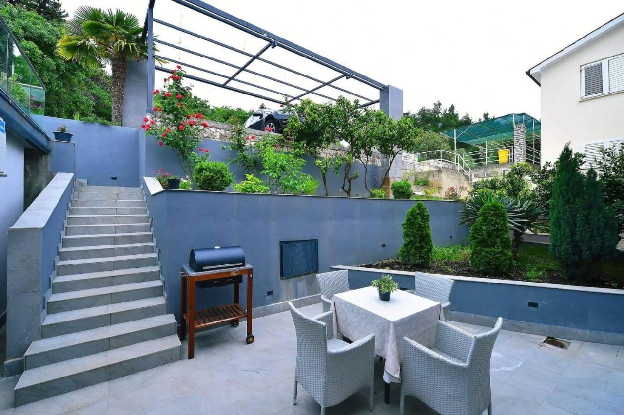 Apartment Vanilla II With Beautiful Seaview Rabac Exterior foto